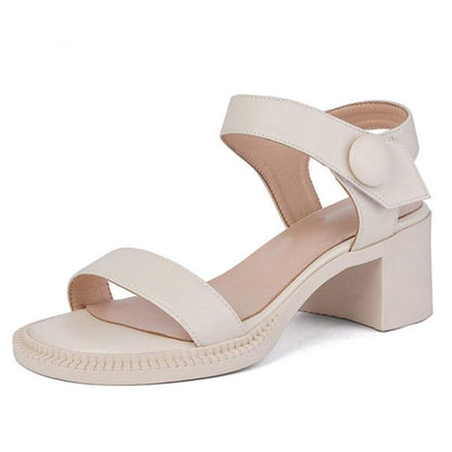 Well Tailored Sandals with a Graceful Silhouette