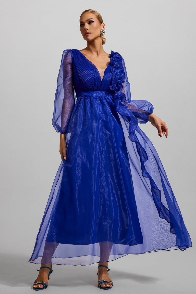 A Vintage Style Dress with Delicate Timeless Details