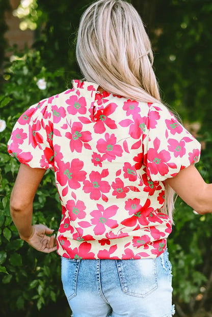 Beautifully Crafted Blouse in a Classic Style