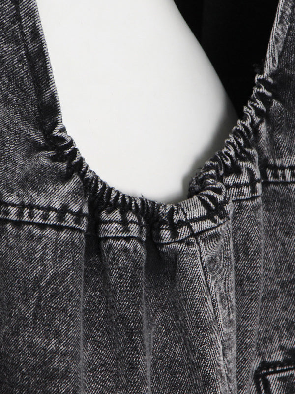 Gracefully Styled Garment for Any Occasion