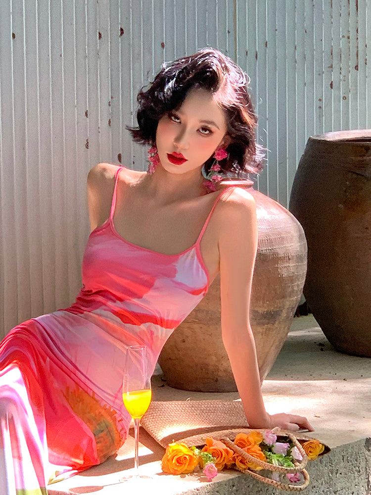 Classic Vintage & Enduringly Stylish Dress