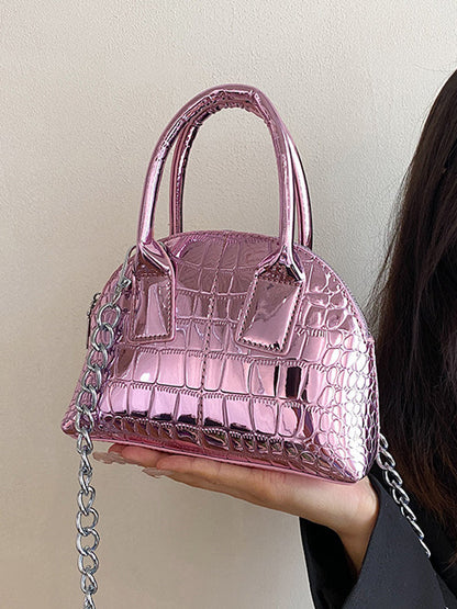 Beautifully Crafted Bag in a Classic Style