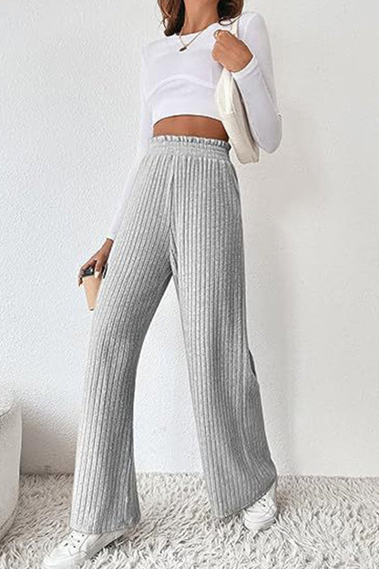 A Vintage Style Trousers with Delicate Timeless Details