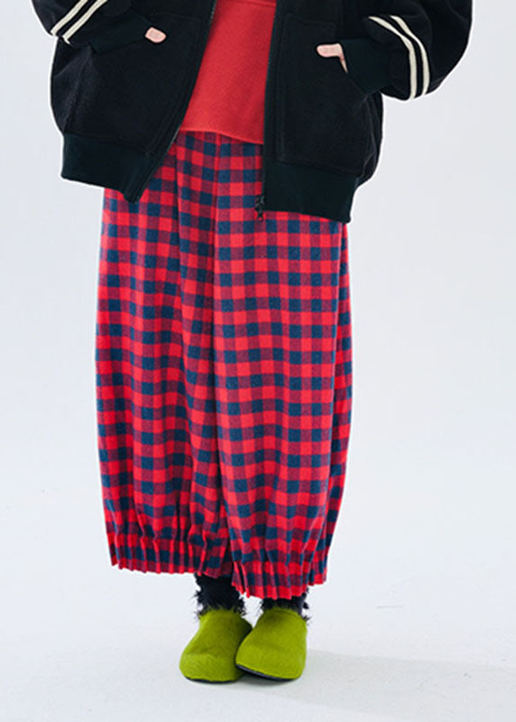 Effortlessly Elegant Pants with a Timeless Design