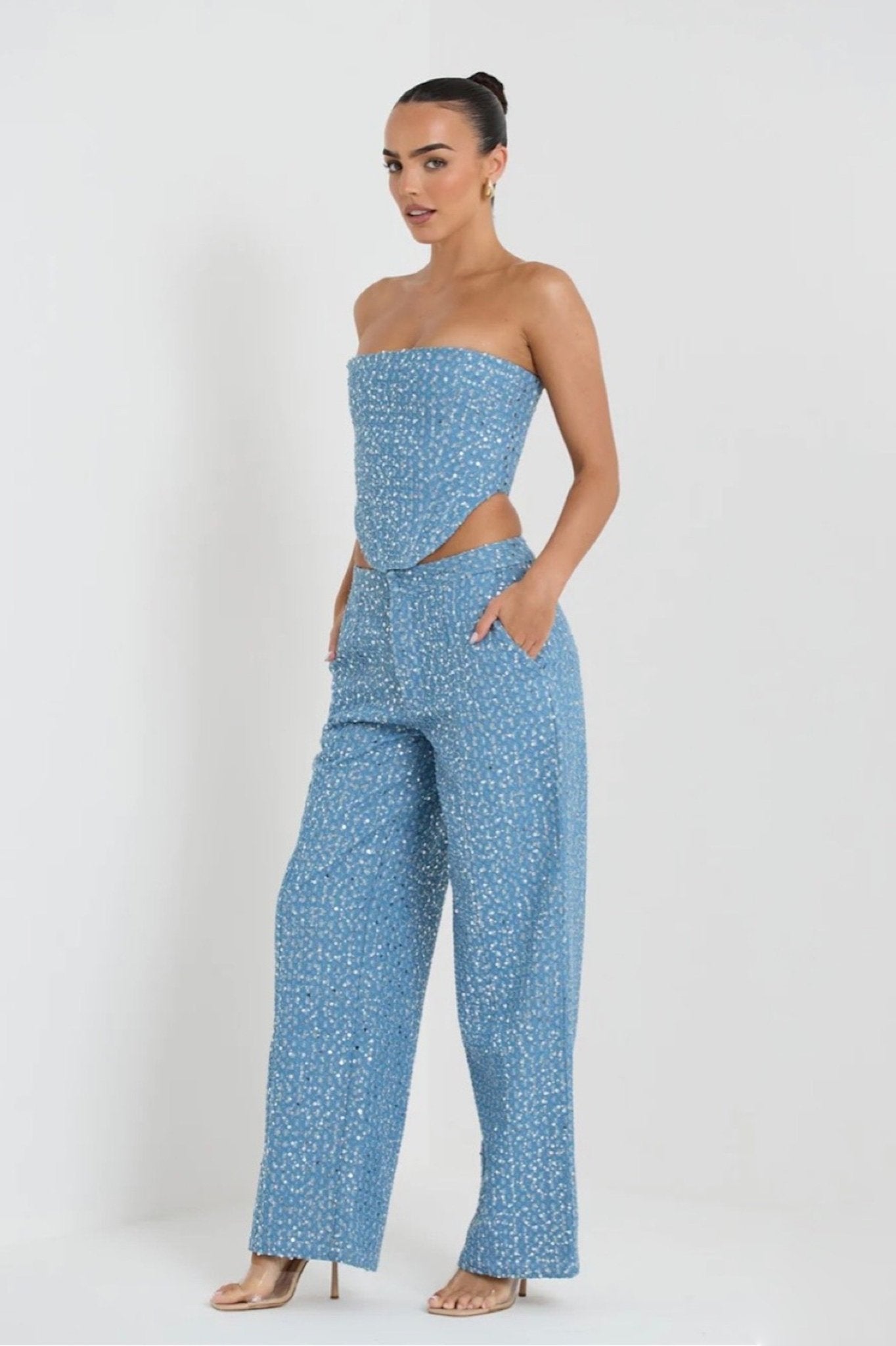 Sophisticated Pants with a Clean Classic Look