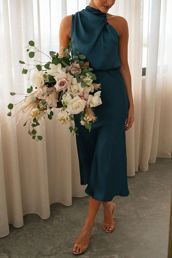 Sophisticated Dress with a Clean Classic Look