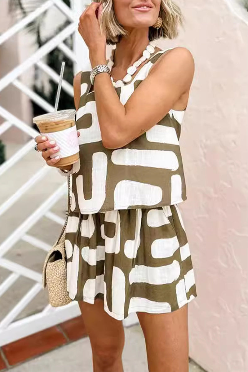 Classic Vintage Garment with a Flattering Fit