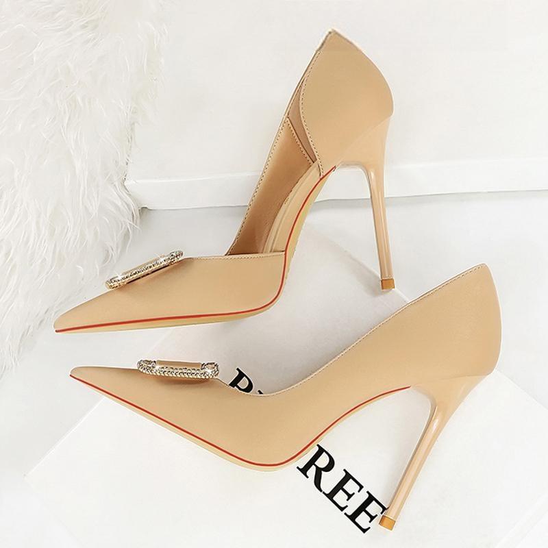 Sophisticated Heels with a Clean Classic Look
