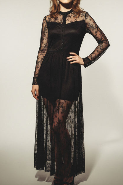 Beautifully Crafted Dress in a Classic Style