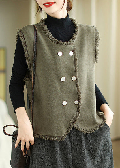 Effortlessly Elegant Top with a Timeless Design