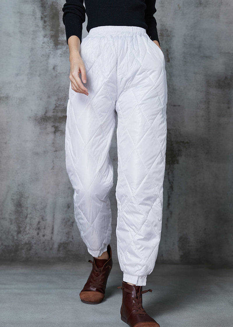 Well Tailored Pants with a Graceful Silhouette