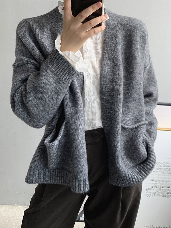 Classic Vintage Cardigan with a Flattering Fit