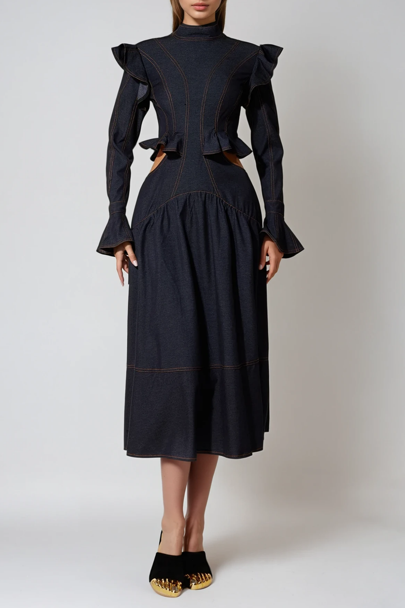 Classic Vintage & Enduringly Stylish Dress