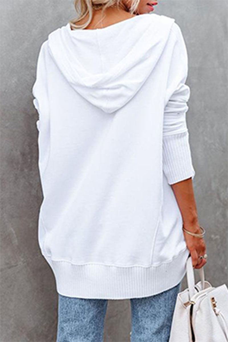 Effortlessly Elegant Top with a Timeless Design
