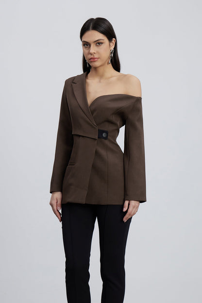 Polished Garment with an Effortless Classic Look