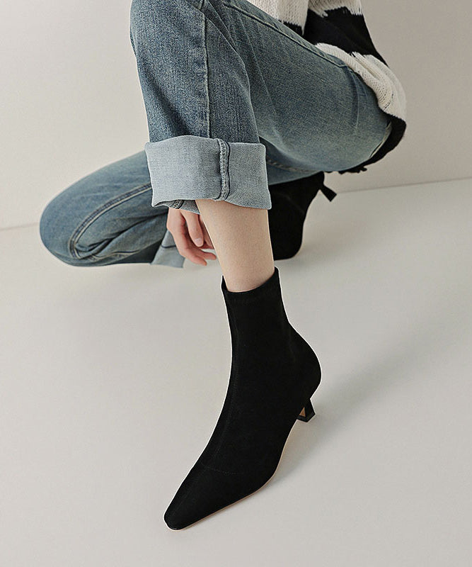 Gracefully Styled Boots for Any Occasion