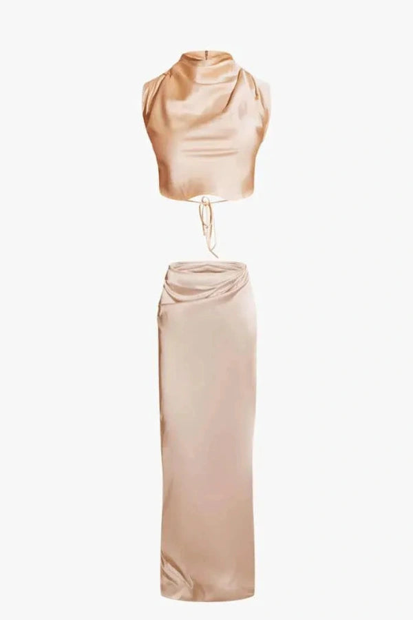 Beautifully Finished Garment in a Timeless Design