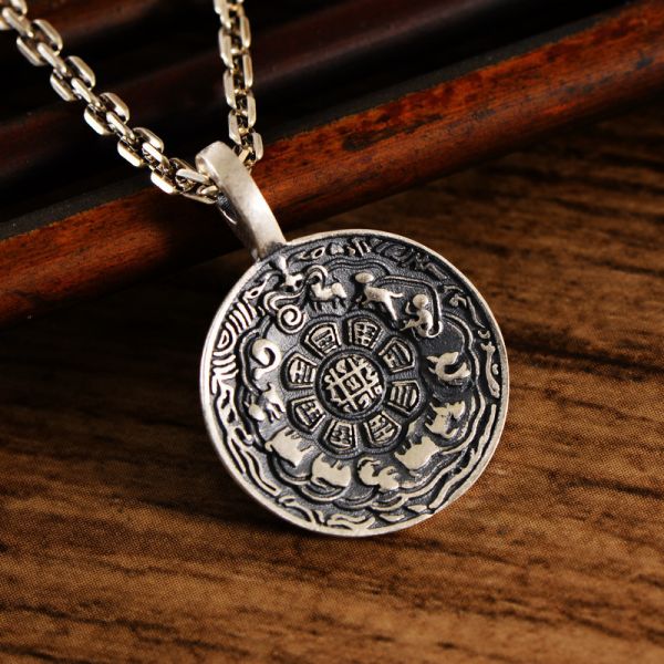 Beautifully Crafted Garment in a Classic Style