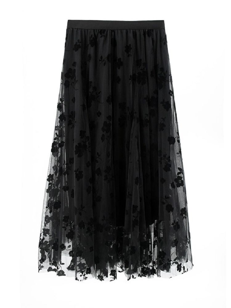 Effortlessly Elegant Garment with a Timeless Design