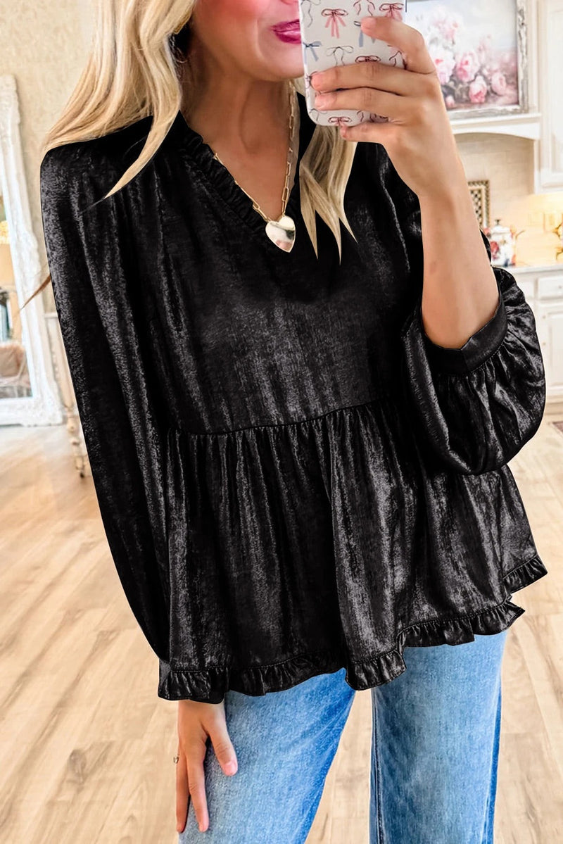 Sophisticated Blouse with a Clean Classic Look