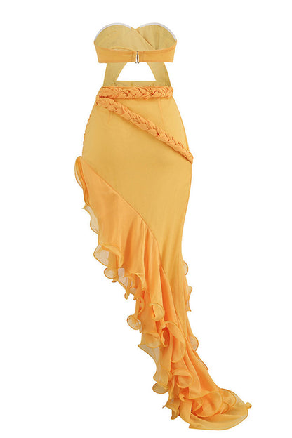 Gracefully Styled Dress for Any Occasion