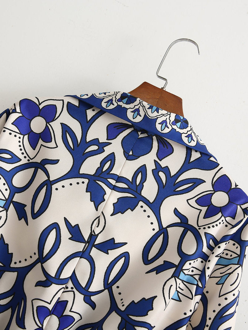 Effortlessly Elegant Shirt with a Timeless Design