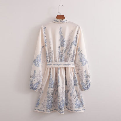 Beautifully Finished Pullover in a Timeless Design
