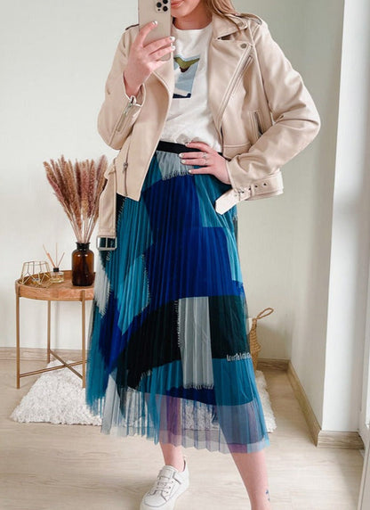 Elegantly Styled Garment for Everyday Wear