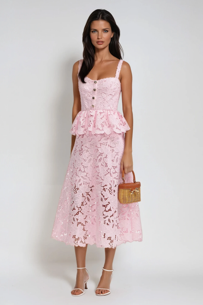 Beautifully Crafted Dress in a Classic Style