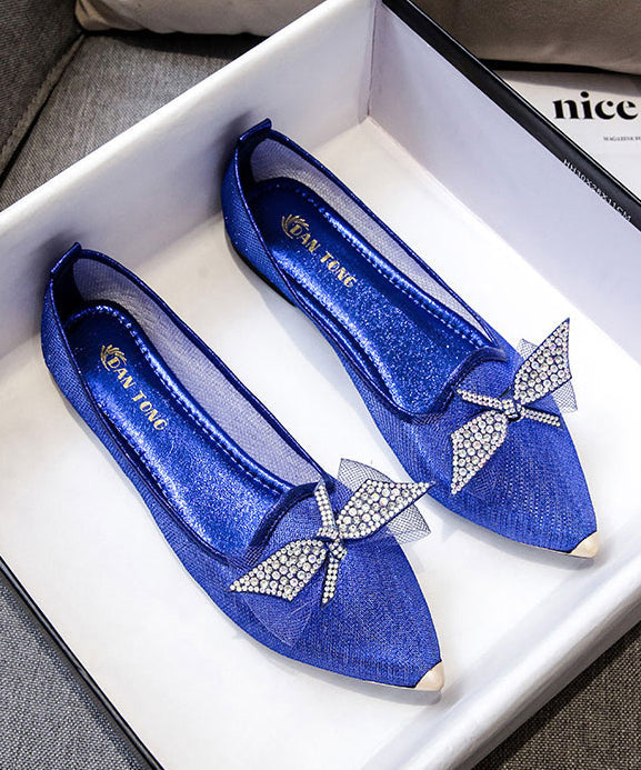 Classic Vintage Shoes with a Flattering Fit