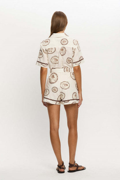 Classic Vintage & Enduringly Stylish Garment