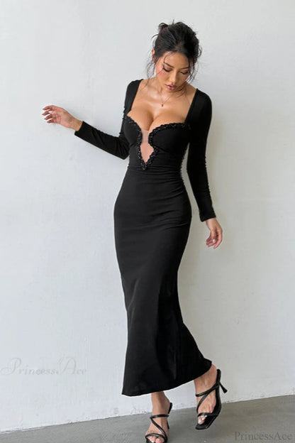 Effortlessly Elegant Dress with a Timeless Design