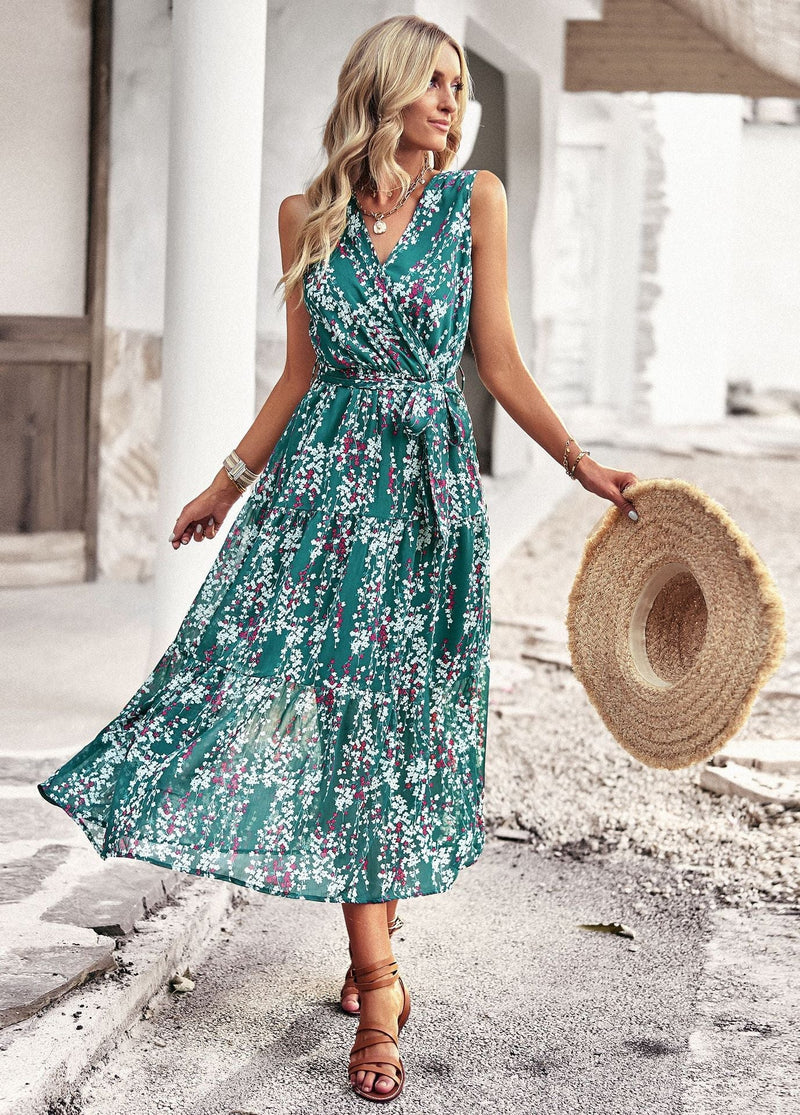 Well Tailored Garment with a Graceful Silhouette