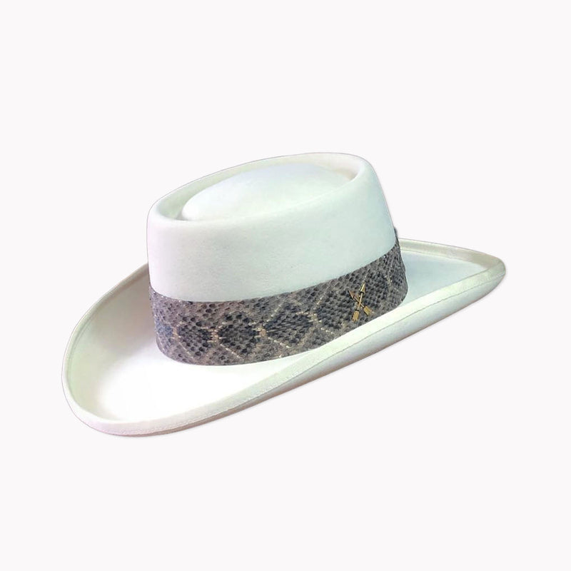 Classic Vintage & Enduringly Stylish Garment