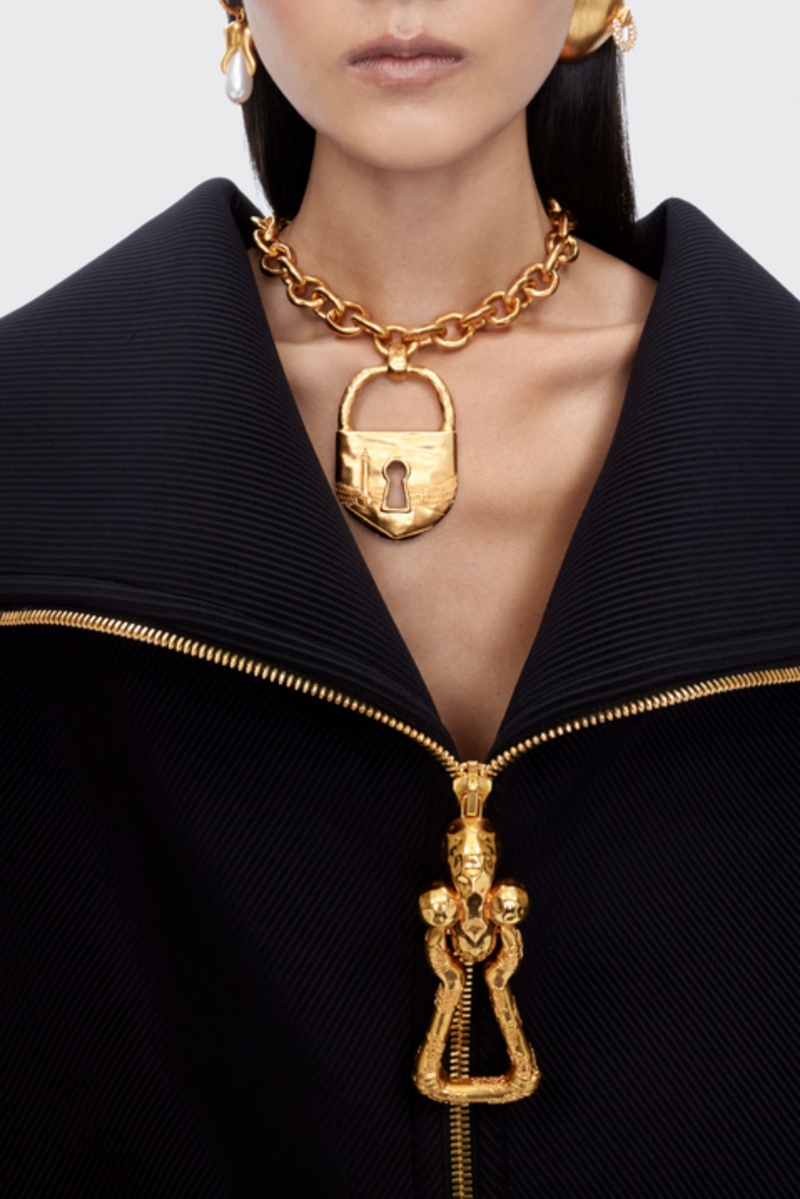 Beautifully Finished Jacket in a Timeless Design