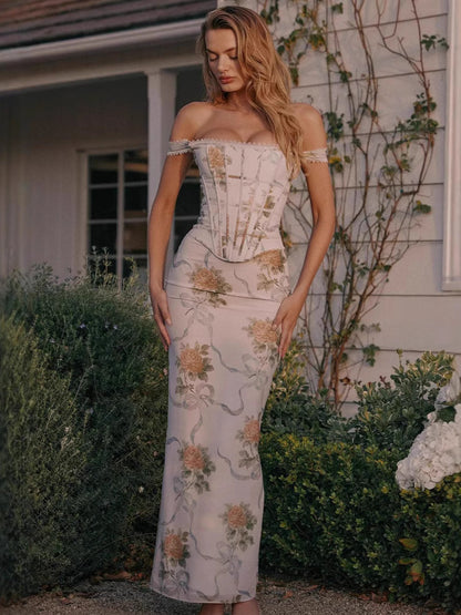 Beautifully Crafted Dress in a Classic Style