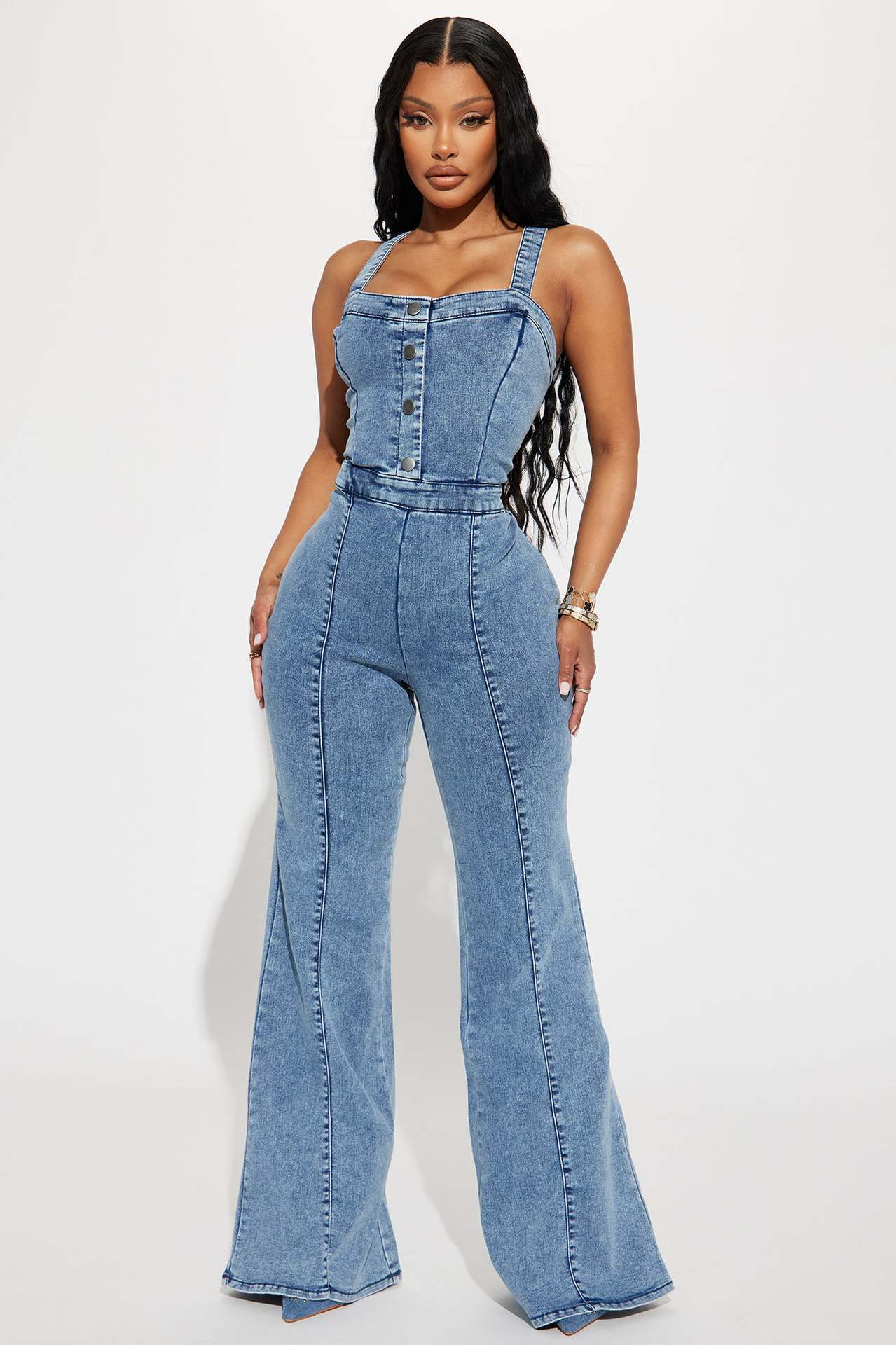 Polished Garment with an Effortless Classic Look