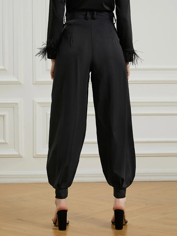 Elegantly Styled Pants for Everyday Wear