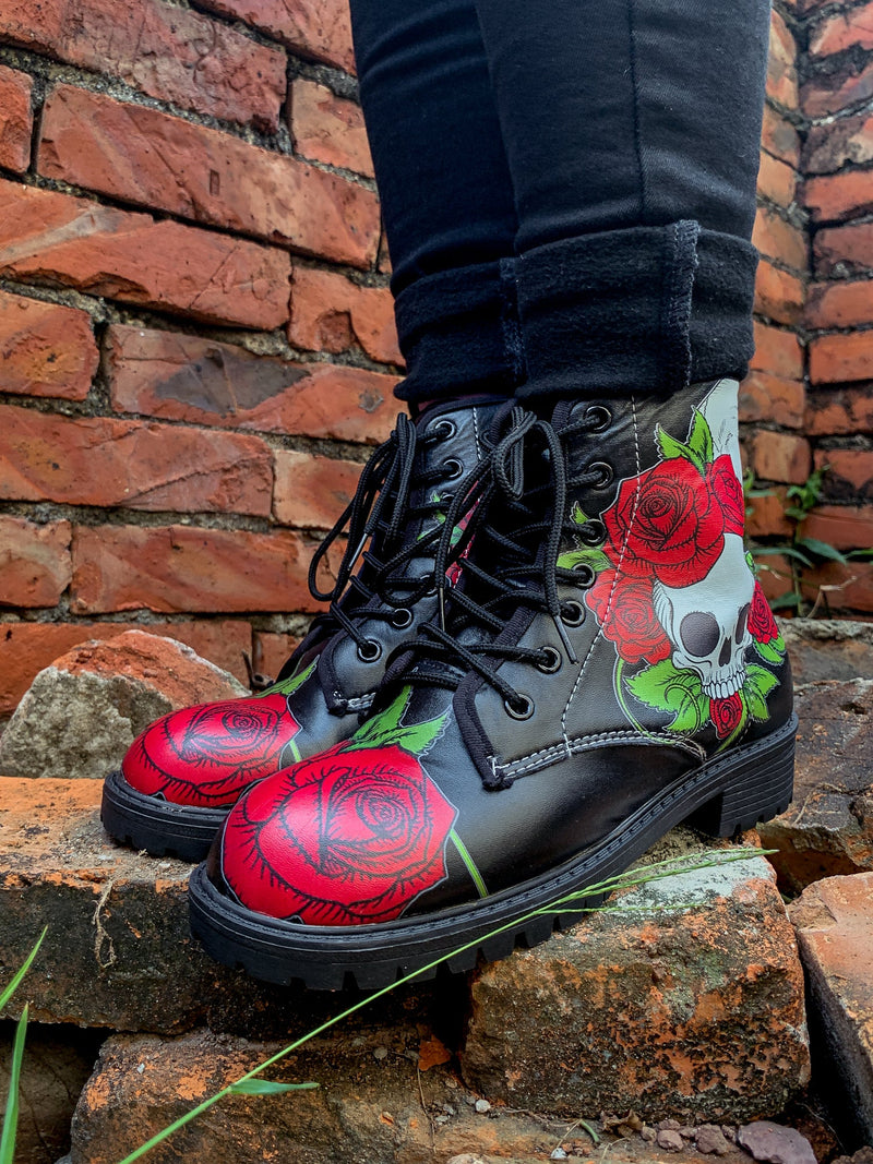 Elegantly Styled Boots for Everyday Wear