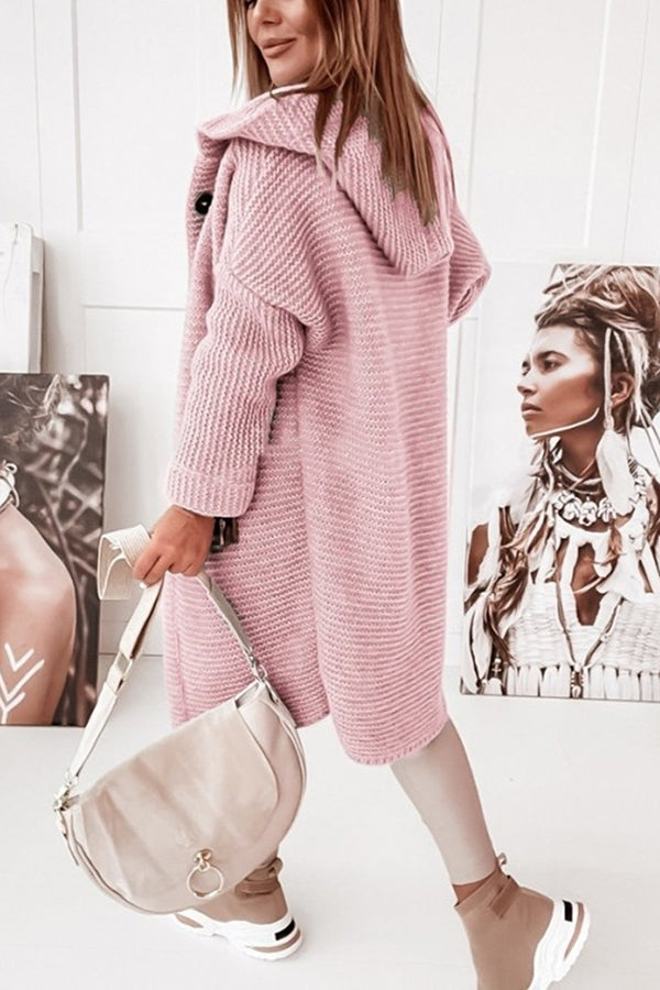 Well Tailored Cardigan with a Graceful Silhouette
