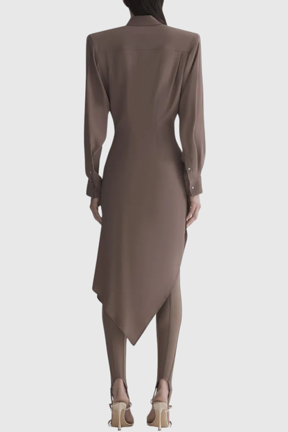 Effortlessly Elegant Dress with a Timeless Design