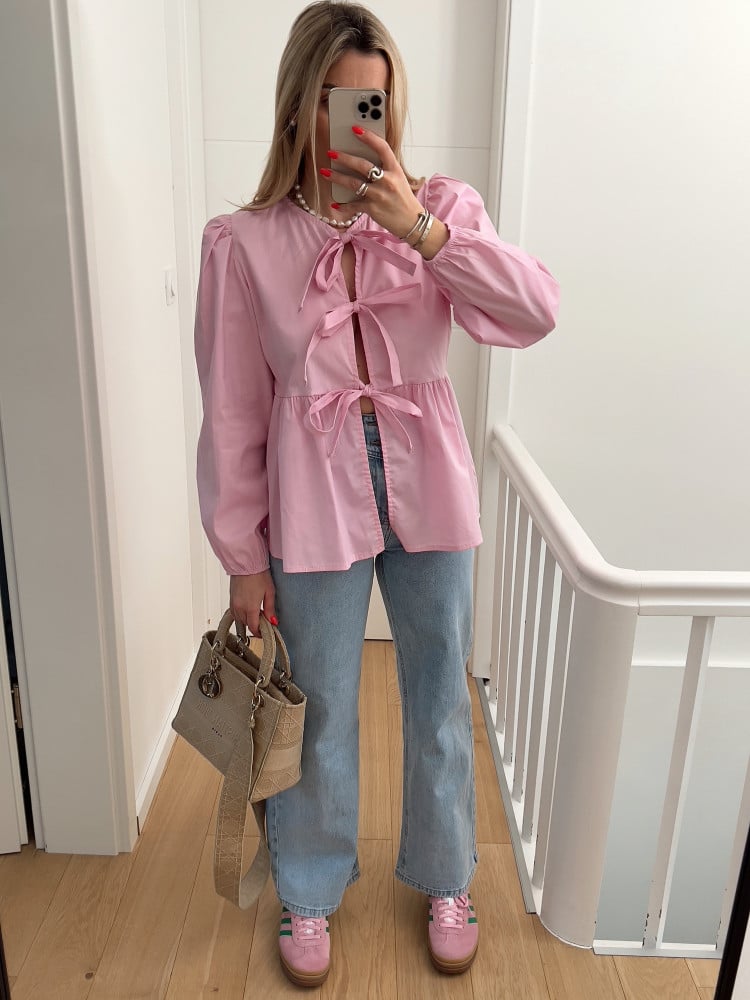 Polished Blouse with an Effortless Classic Look