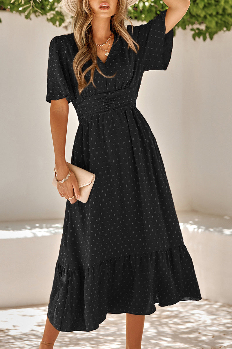 Beautifully Crafted Dress in a Classic Style
