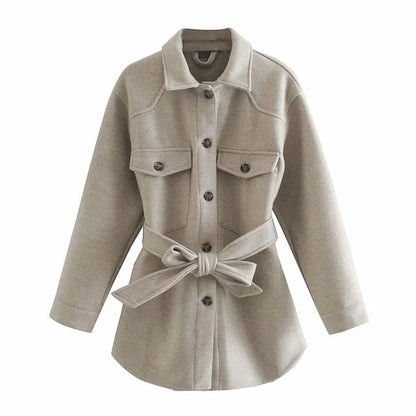 Effortlessly Elegant Shirt with a Timeless Design