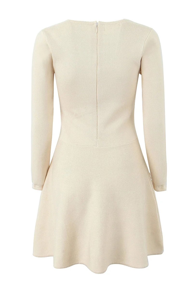 Gracefully Styled Dress for Any Occasion