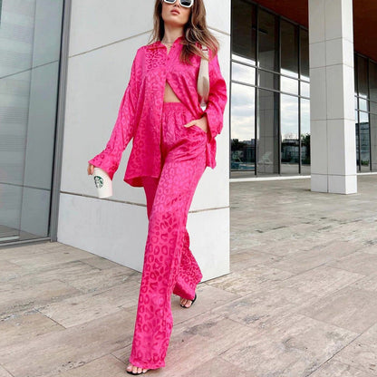 Well Tailored Trousers with a Graceful Silhouette