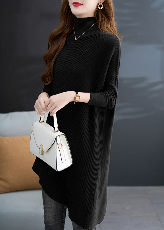 Classic Vintage Sweater with a Flattering Fit