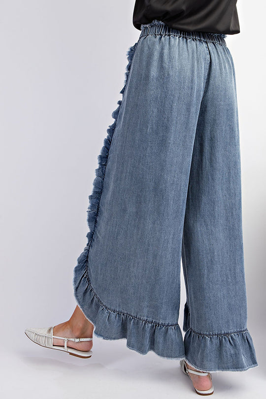 Gracefully Styled Pants for Any Occasion