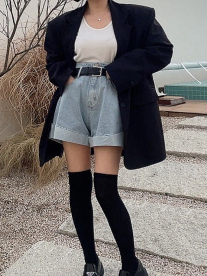 Well Tailored Garment with a Graceful Silhouette