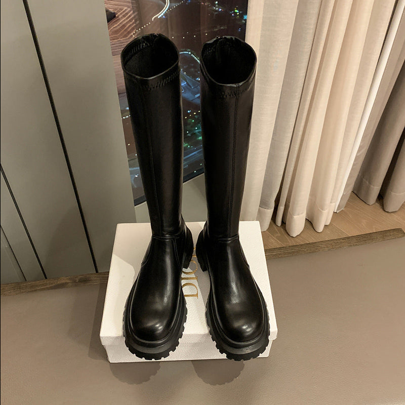 Classic Vintage Boots with a Flattering Fit